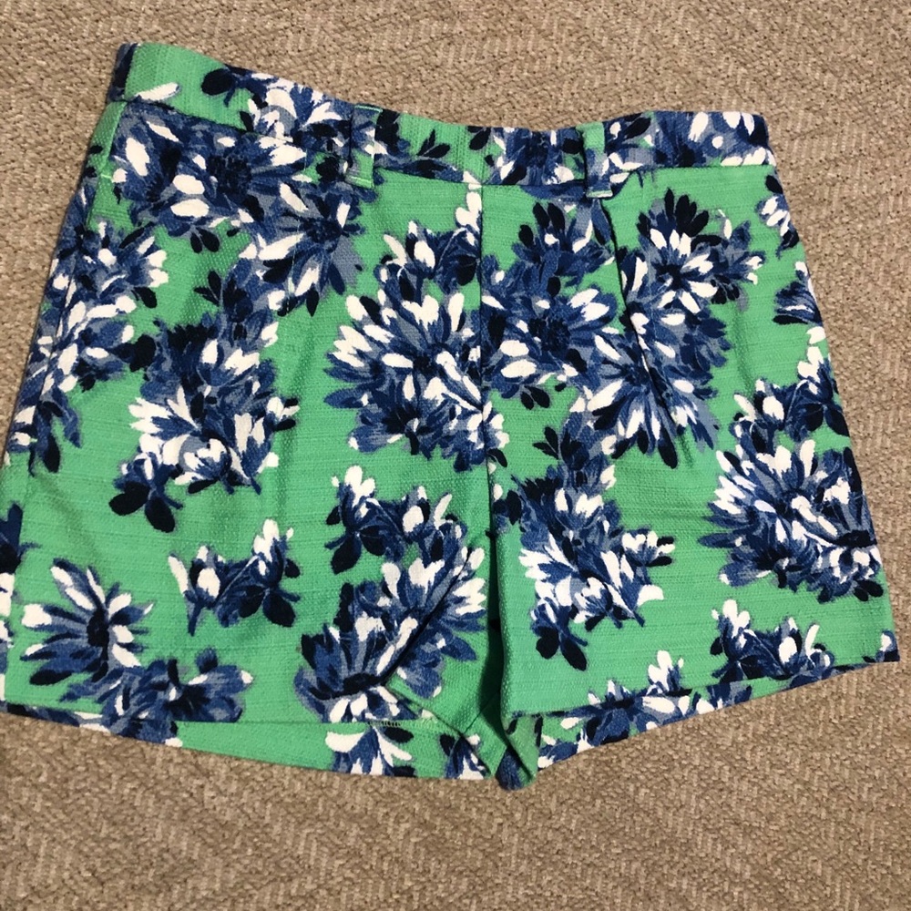 Floral Patterned Short